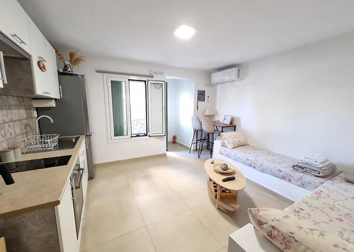 Aeolus Ii Galaxídhion