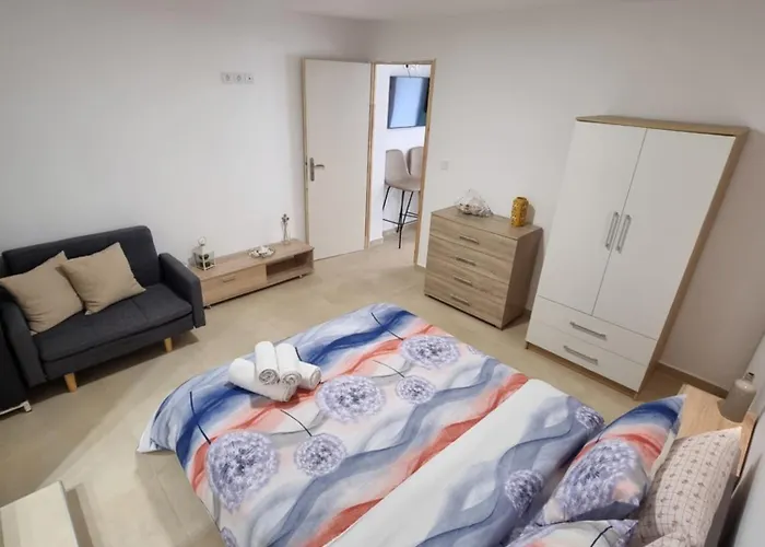 Appartement Aeolus Ii